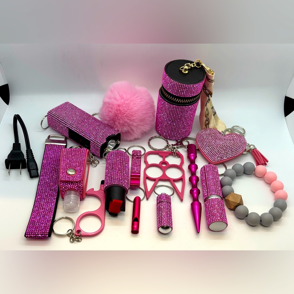 17 Pc Set Pink Rhinestone Self Defense Keychain - Picture 2 of 2